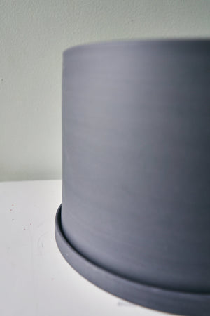 Jungle Supply Medium Ceramic Plant Pot - Charcoal